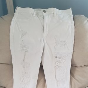 White skinny jeans